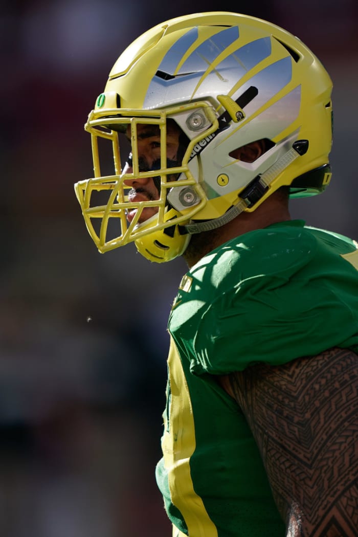 Austin Faoliu playing in the 2018 Redbox Bowl against Michigan State at Levi Stadium in Santa Clara, California, on December 31, 2018.